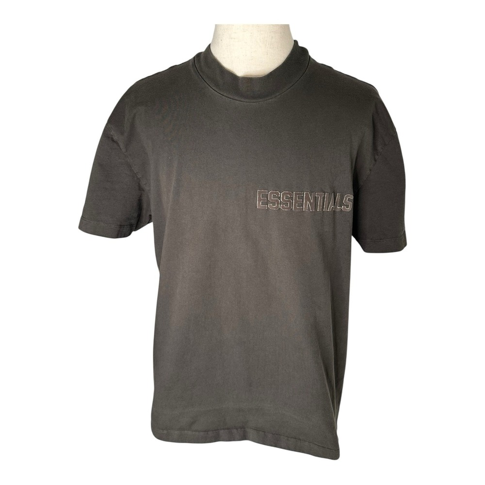 Fear‎ of God Essentials Off-Black Short Sleeve FW22 T-Shirt Size Large (L)